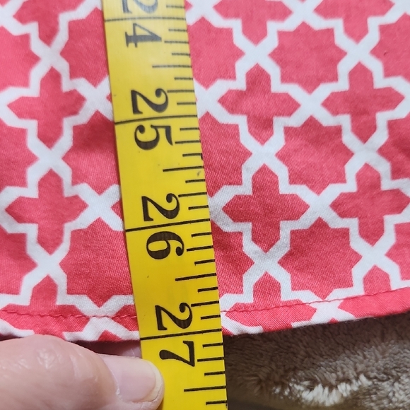 Ruby Rd. Red Geometric 100% Cottom Button-Down Shirt W/ Floral Cuff See Pics - Picture 9 of 9